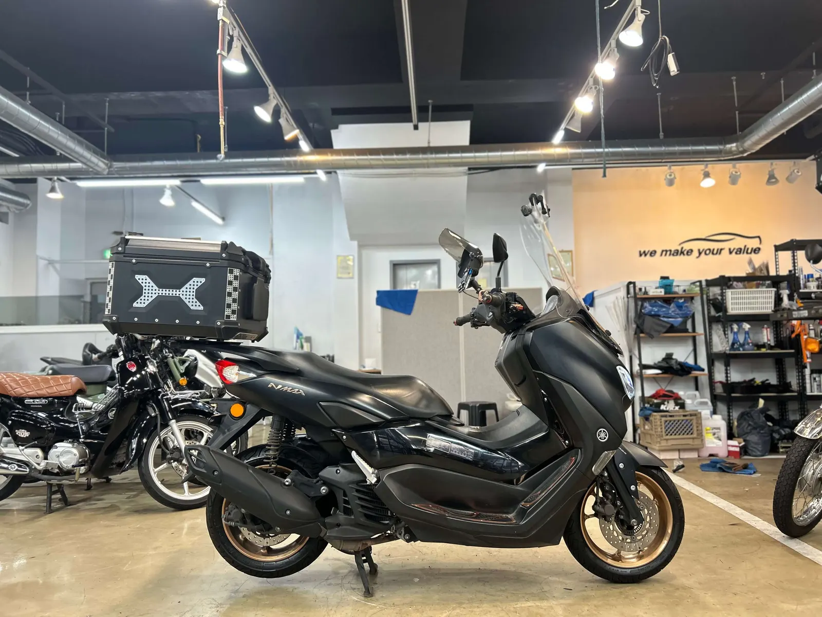 야마하 NMAX125 검정 사진