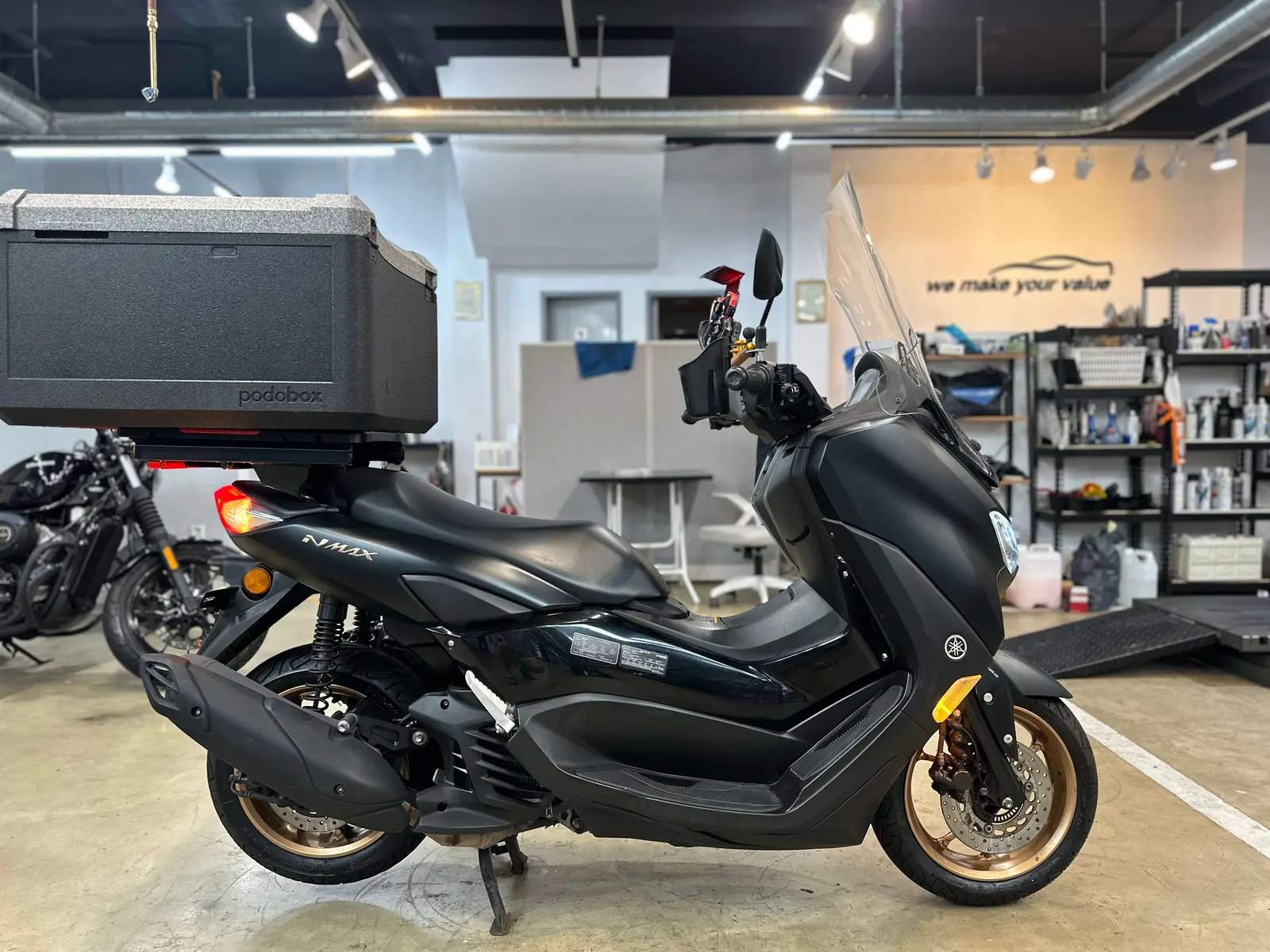 야마하 NMAX125 블랙 사진