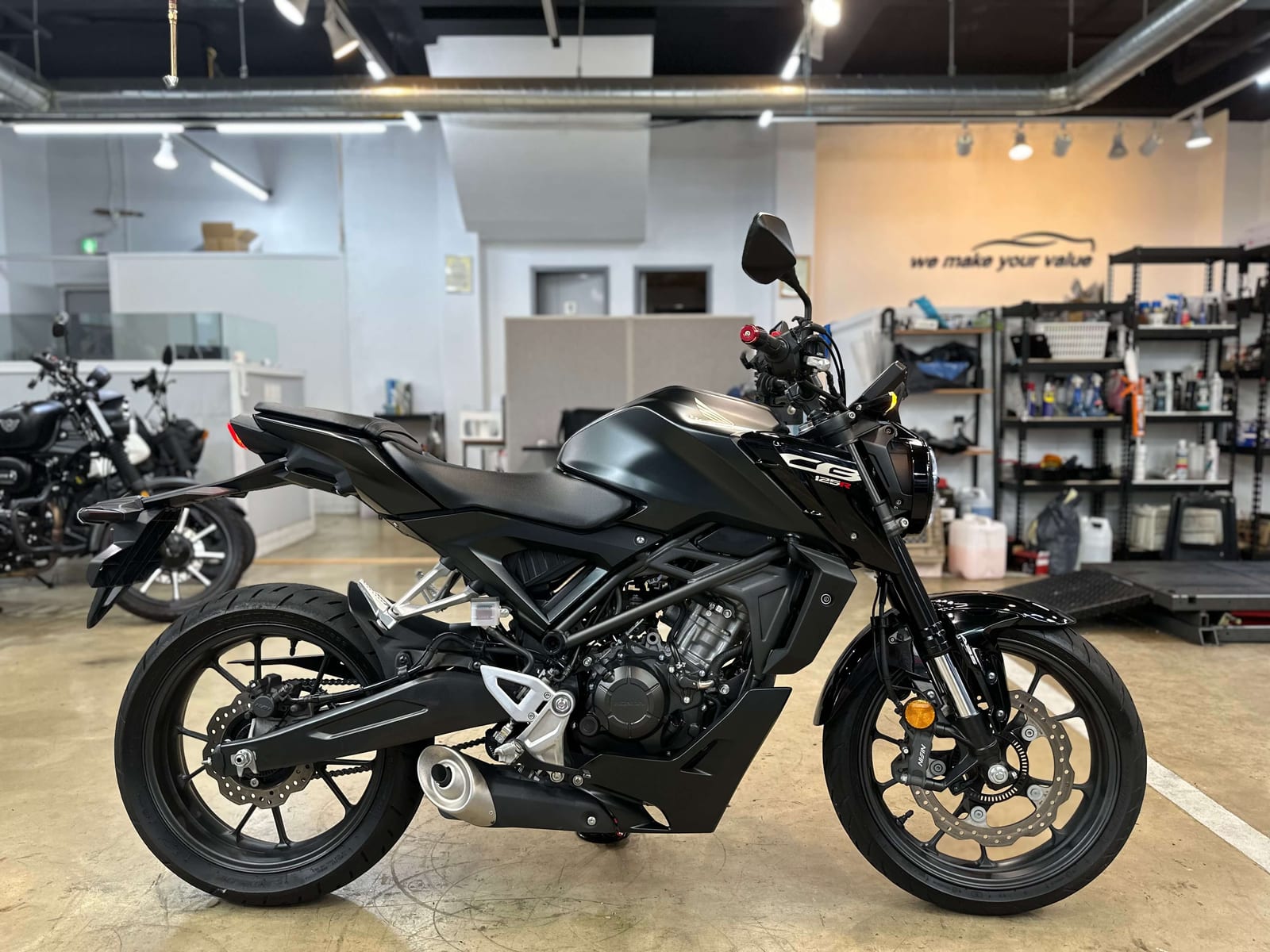 혼다 CB125R 거래완료 차량