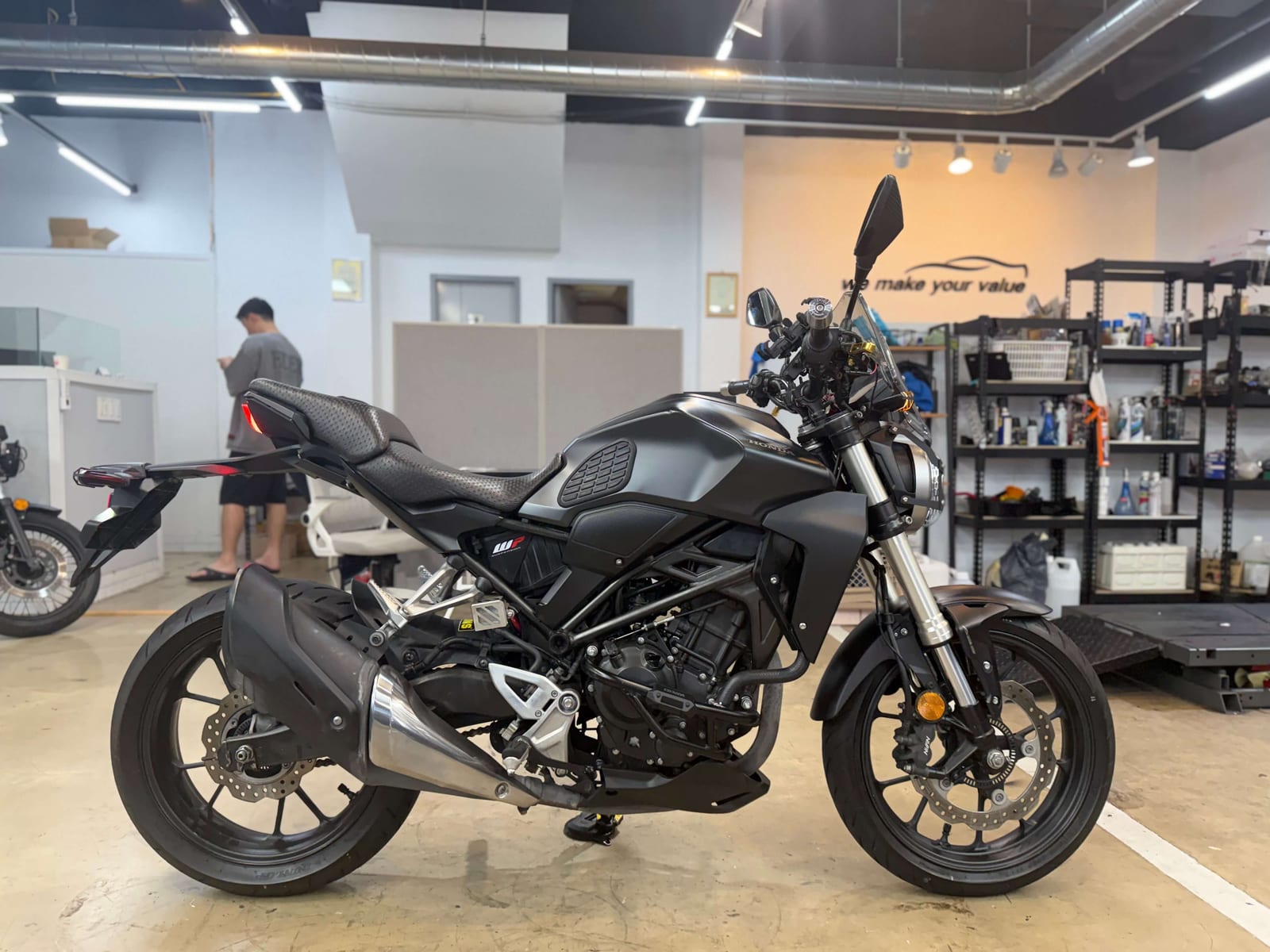 혼다 CB300R 거래완료 차량